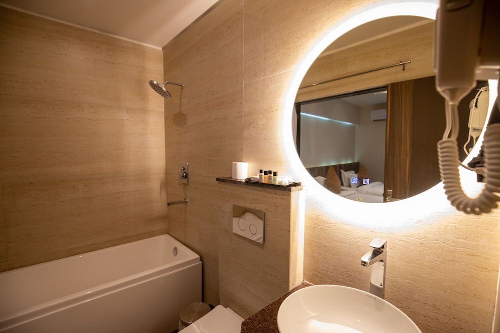 Hotel Nansc Lumbini Junior Studio Suite 2