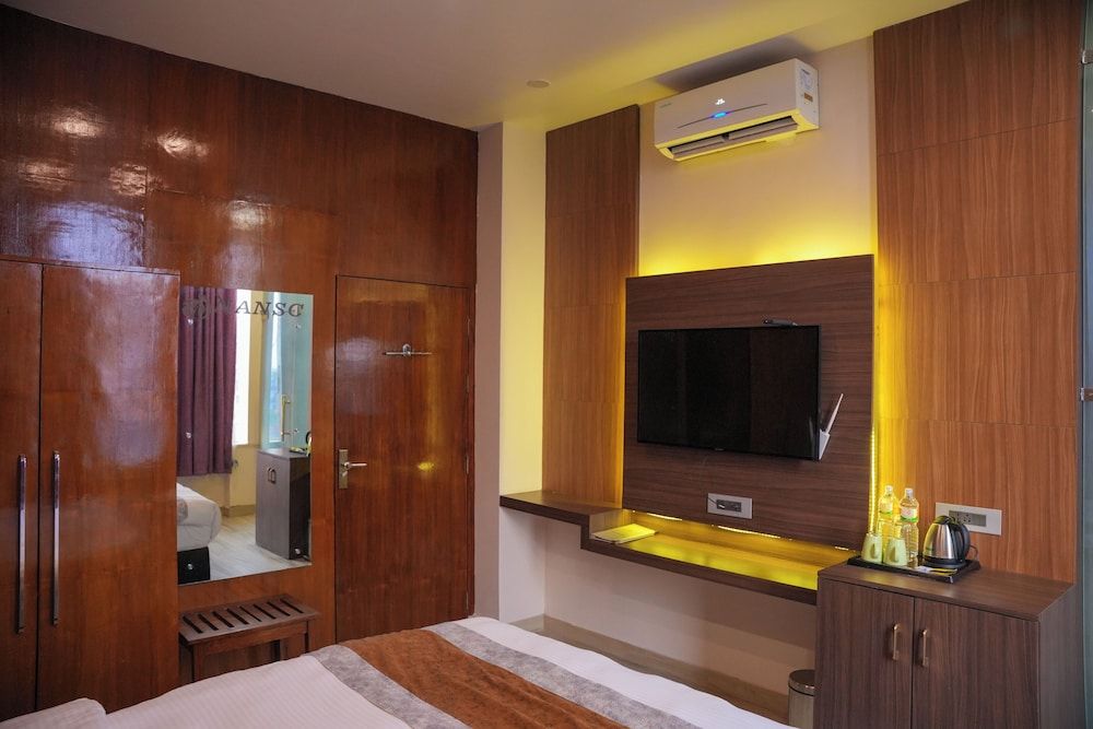 Hotel Nansc Lumbini Presidential Studio Suite 13
