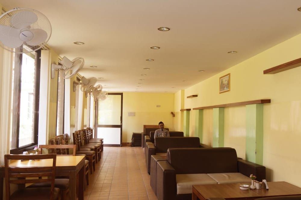 undefined Aryal International Hotel 4