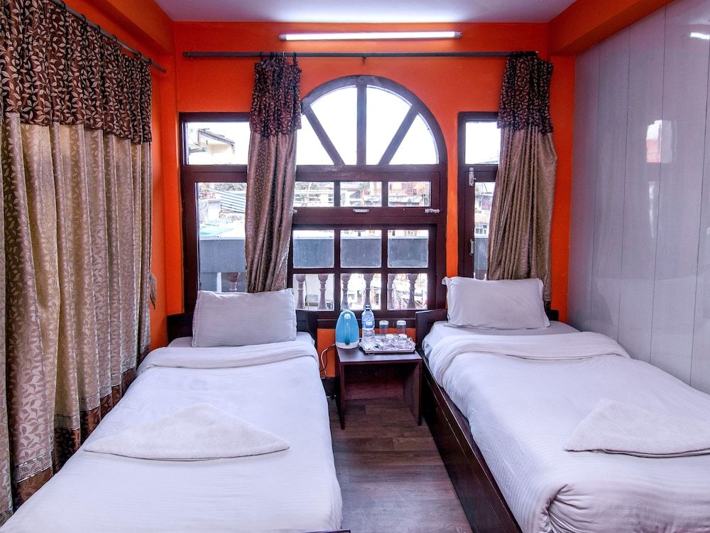 Hotel Pomelo House Basic Twin Room, 2 Twin Beds 4