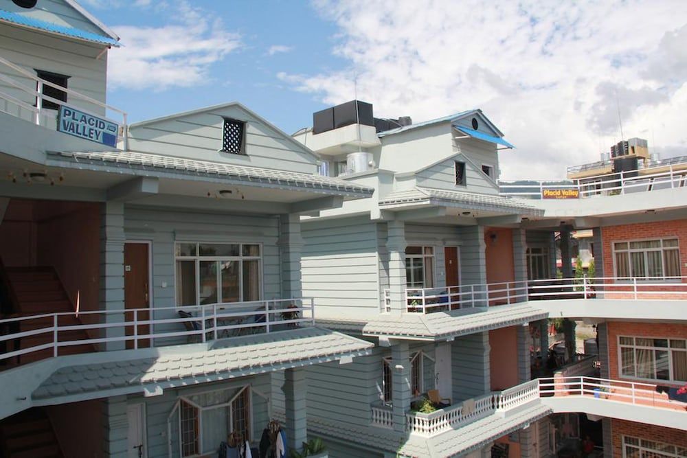 undefined Placid Valley Logde 8