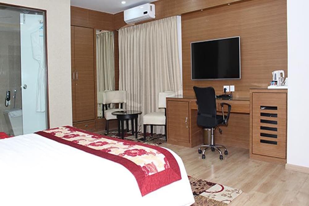 Hotel Harrison Palace Club Executive 4