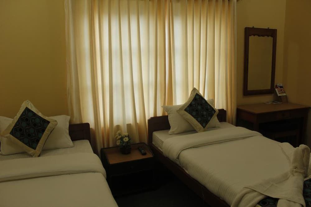 Hotel Nana Pokhara Standard Twin Room, 2 Twin Beds, Mountain View 3