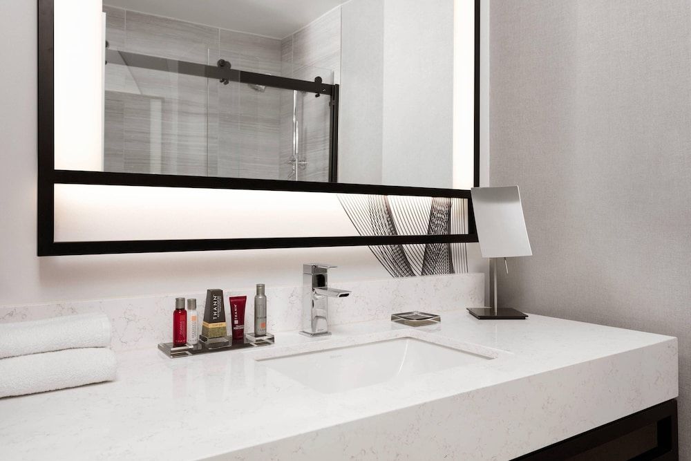 undefined New York Marriott Downtown 6