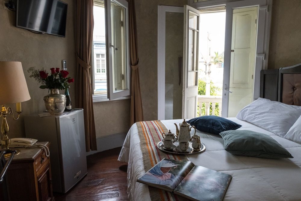 Junior Suite, City View, Balcony/Patio
