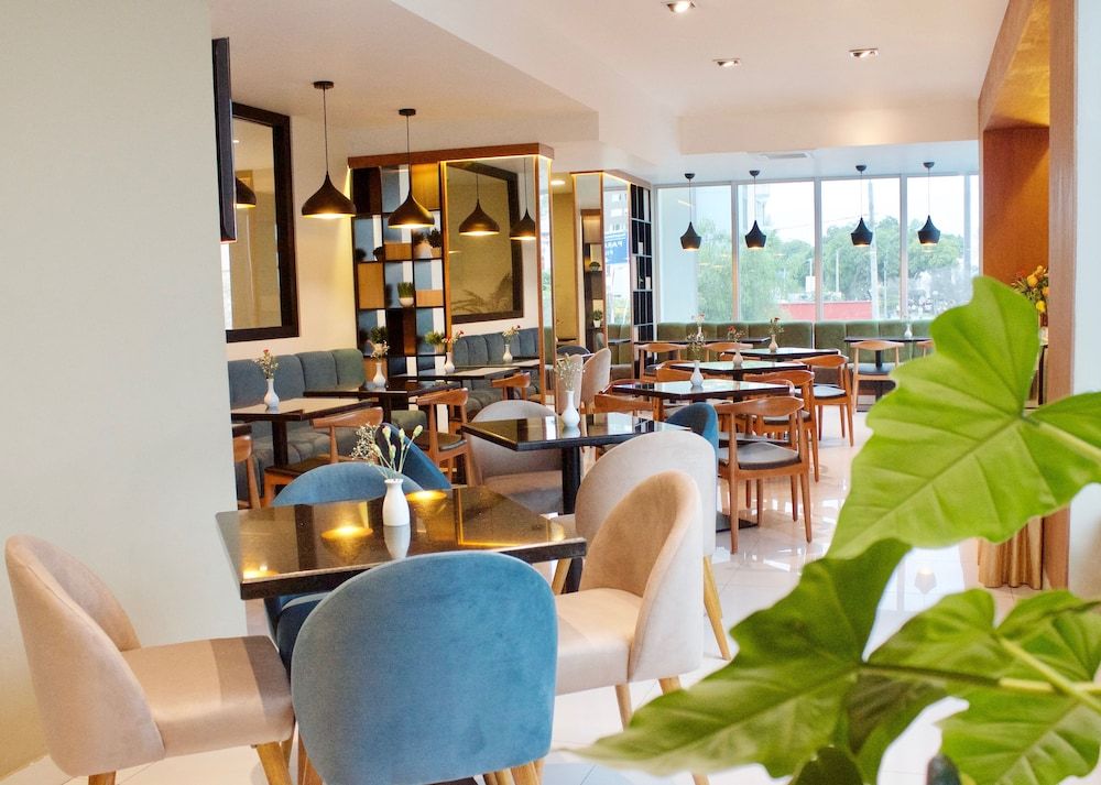 undefined Habitat Hotel 10