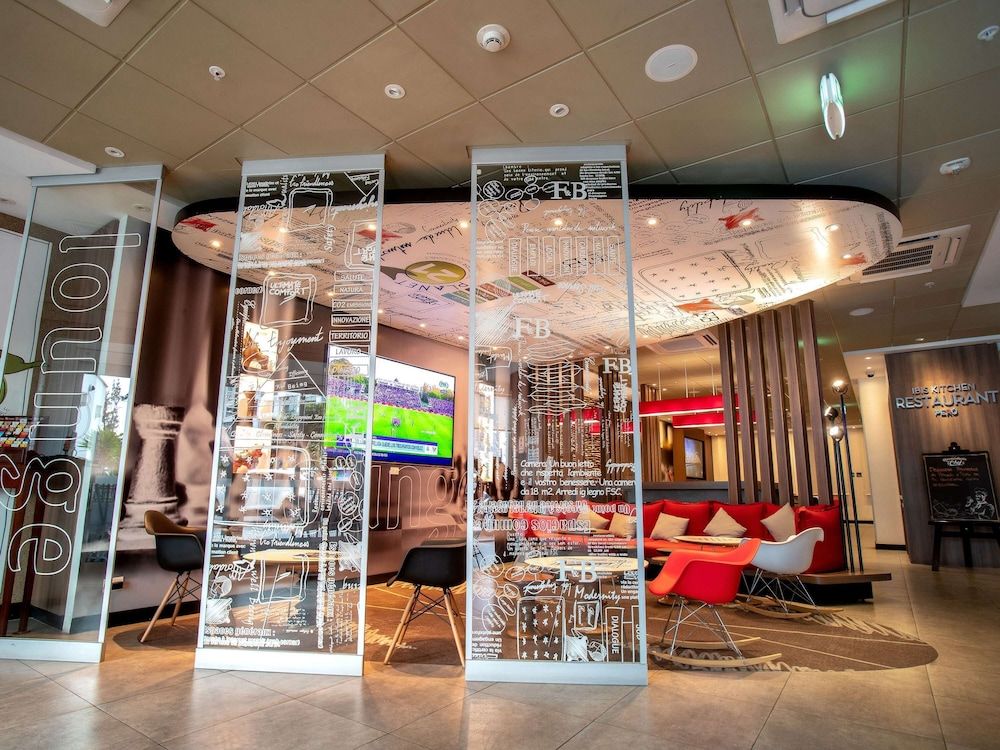 undefined ibis Lima Reducto Miraflores 10