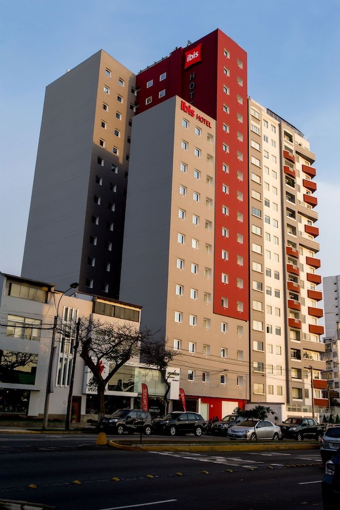 undefined ibis Lima Reducto Miraflores 4