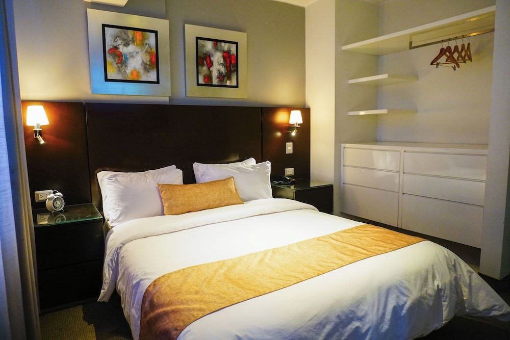 undefined Petit Palace Apart Hotel Suites 2