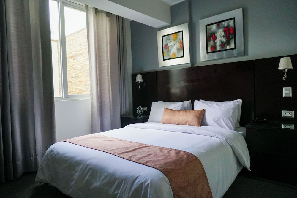 Petit Palace Apart Hotel Suites Standard Suite, Air conditioning 2