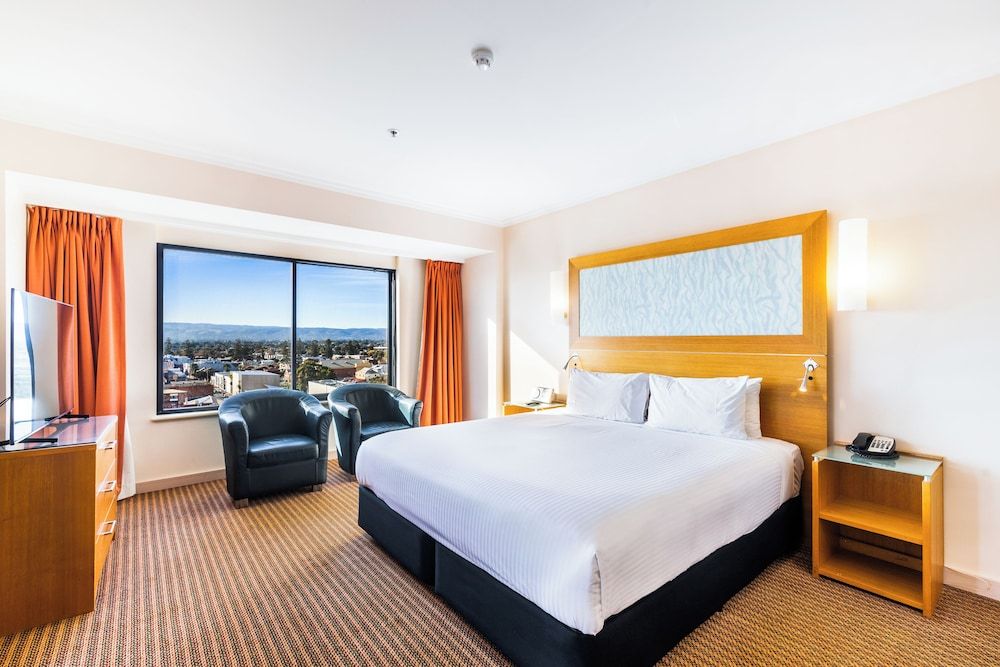 Suite - City View