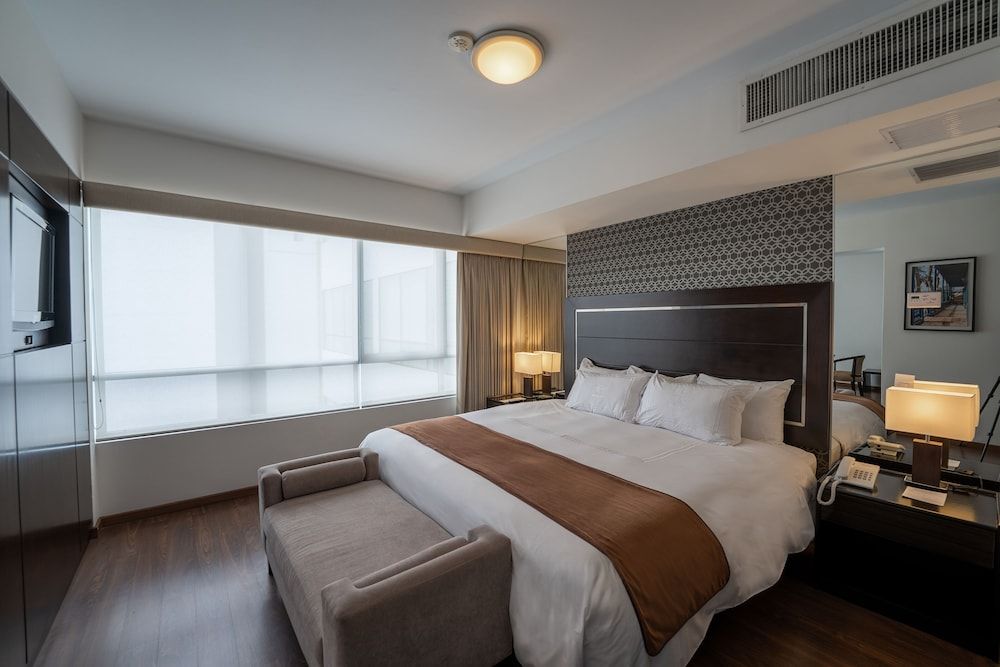 undefined Jose Antonio Lima