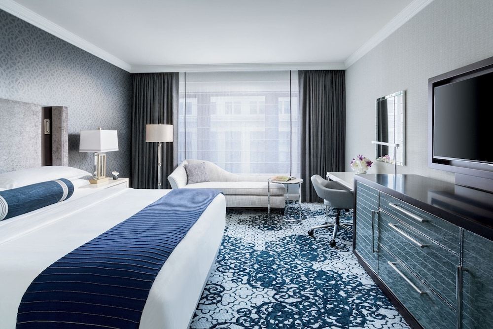 The Ritz-Carlton, San Francisco Deluxe Room, 1 King Bed