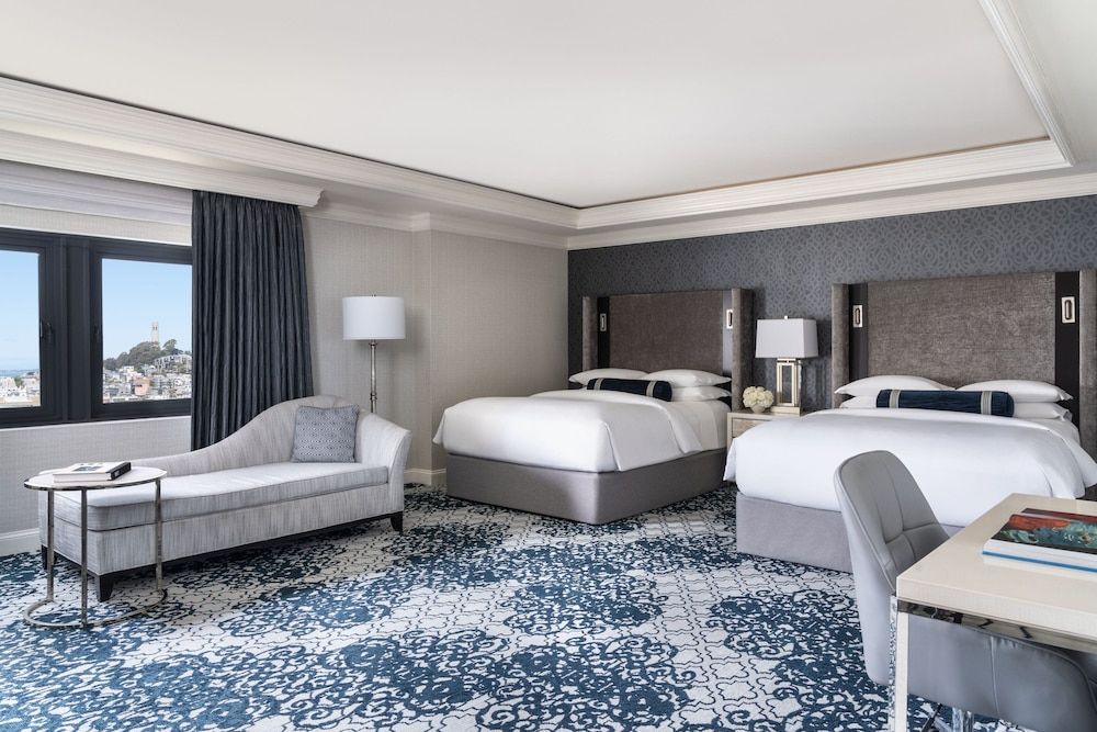 Club Double Room, 2 Queen Beds