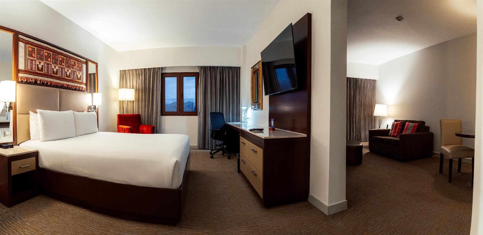 1 King Bed 1 Bedroom Suite