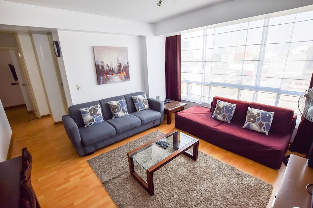 Miraflores4Rent Alcanfores Luxury Apartment, 2 Bedrooms, City View 7