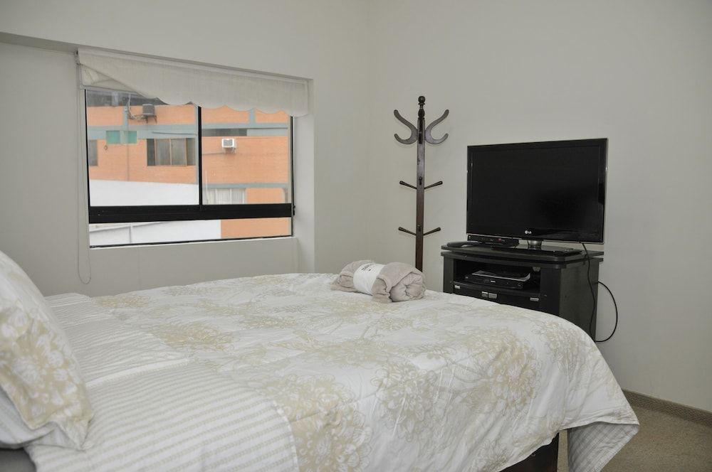 undefined Miraflores4Rent Sisley 5