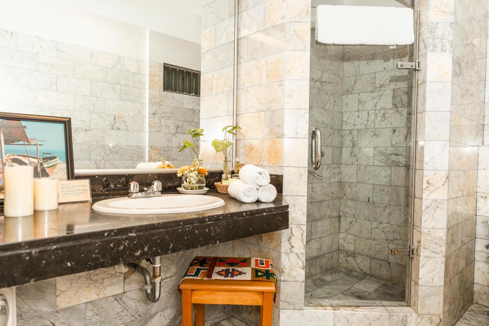 Two-Bedroom Deluxe Apartment