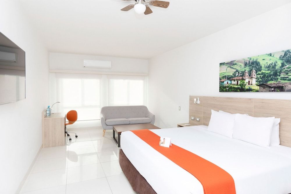 Superior Room, 1 King Bed