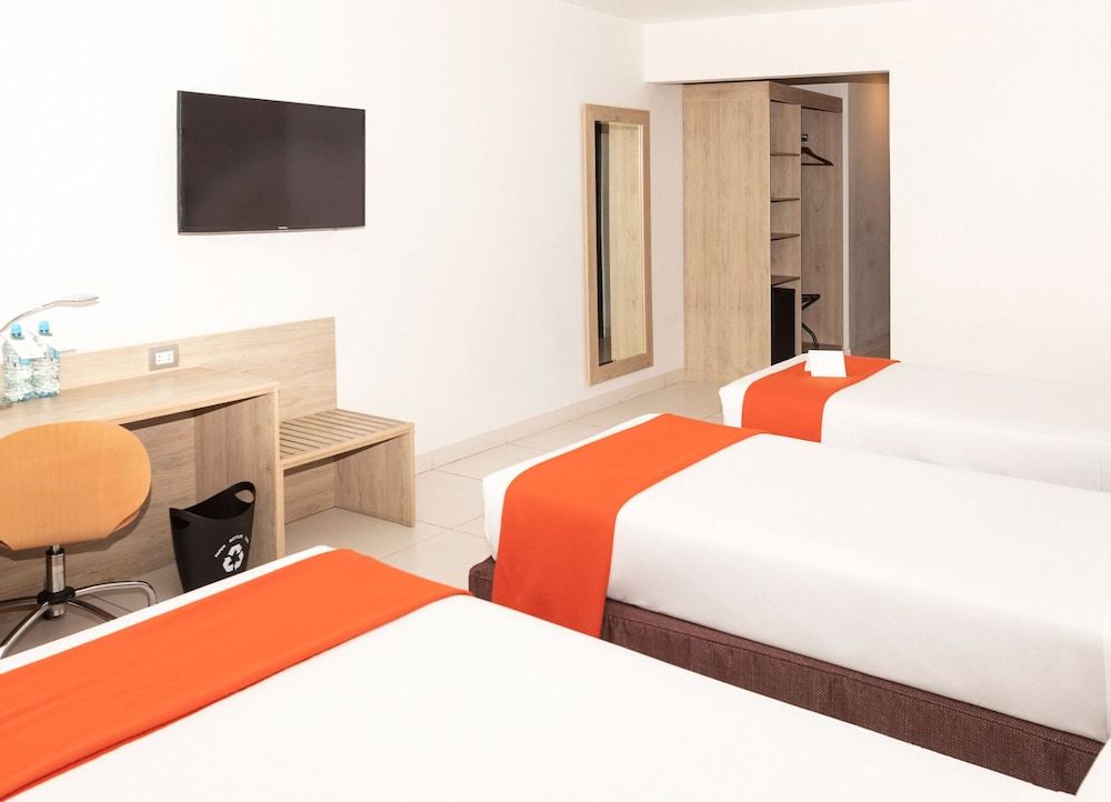 Traditional Room, 3 Twin Beds