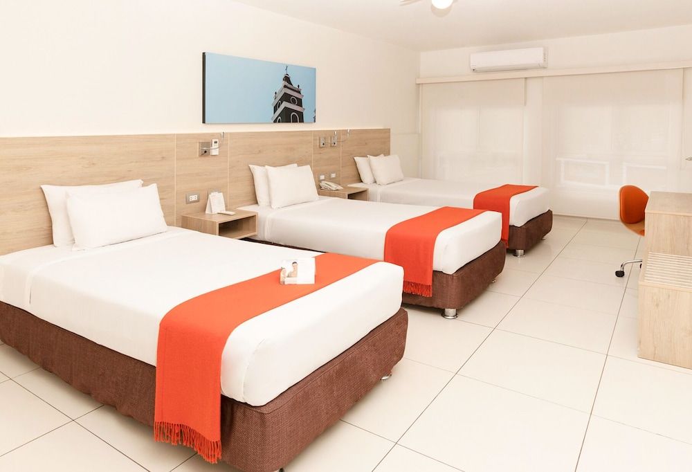 Traditional Room, 3 Twin Beds