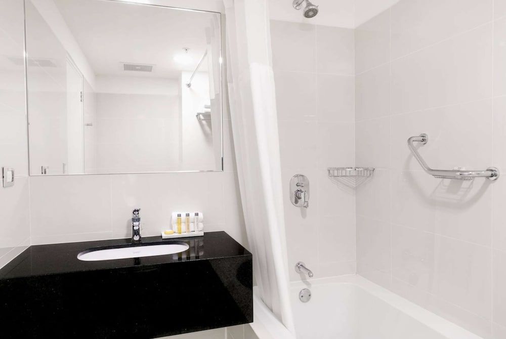 Wyndham Costa Del Sol Lima City Junior Suite, 1 King Bed, Non Smoking 11