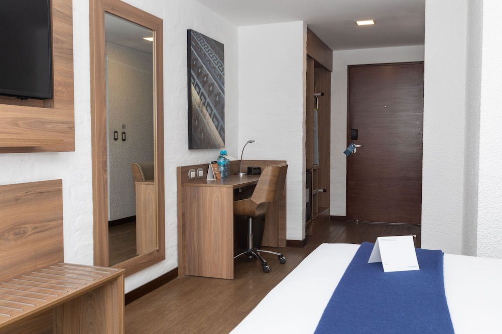Superior Room, 1 Queen Bed, Terrace