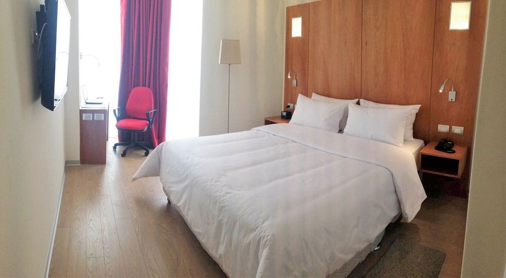 Ramada Encore by Wyndham Lima San Isidro Room, 1 Queen Bed, Non Smoking 2