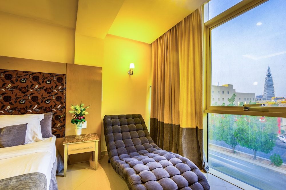 undefined Almuhaidb Al Takhasosi Suites 9