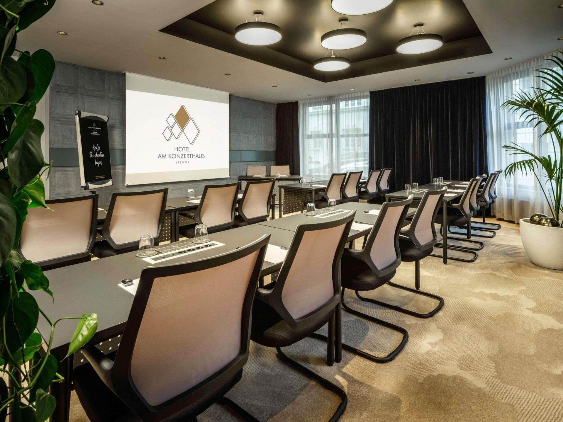meeting room / ballrooms