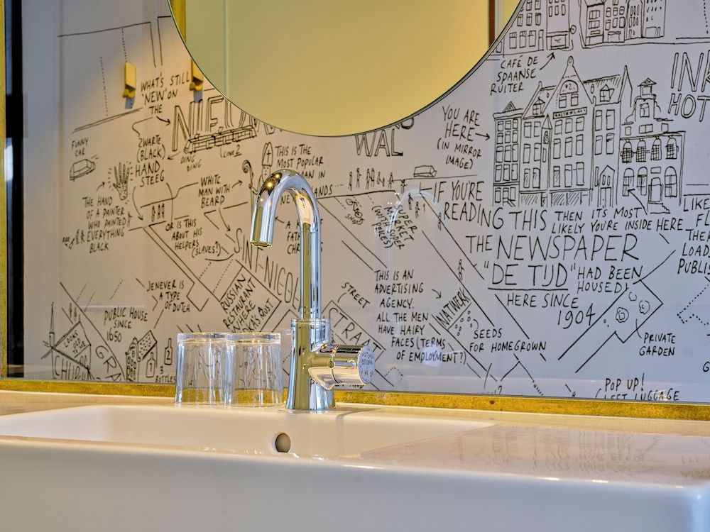 INK Hotel Amsterdam - MGallery Classic Room, 1 Queen Bed 6