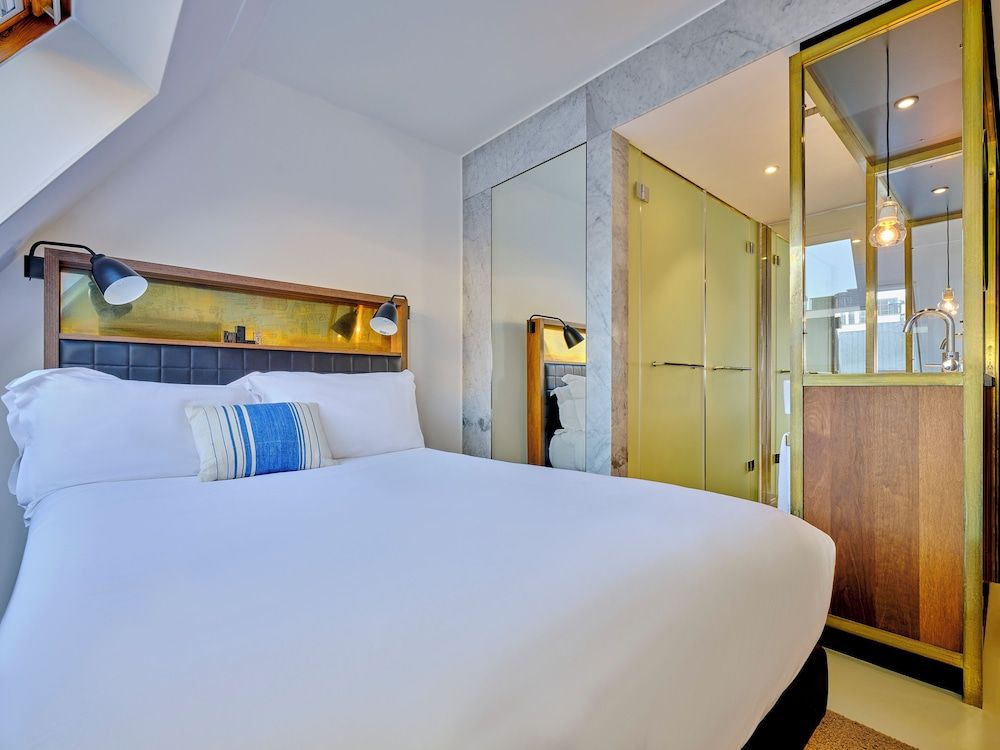 INK Hotel Amsterdam - MGallery Classic Room, 1 Queen Bed