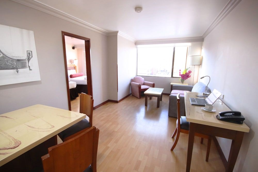 Lancaster House Junior Suite, 1 Bedroom 8