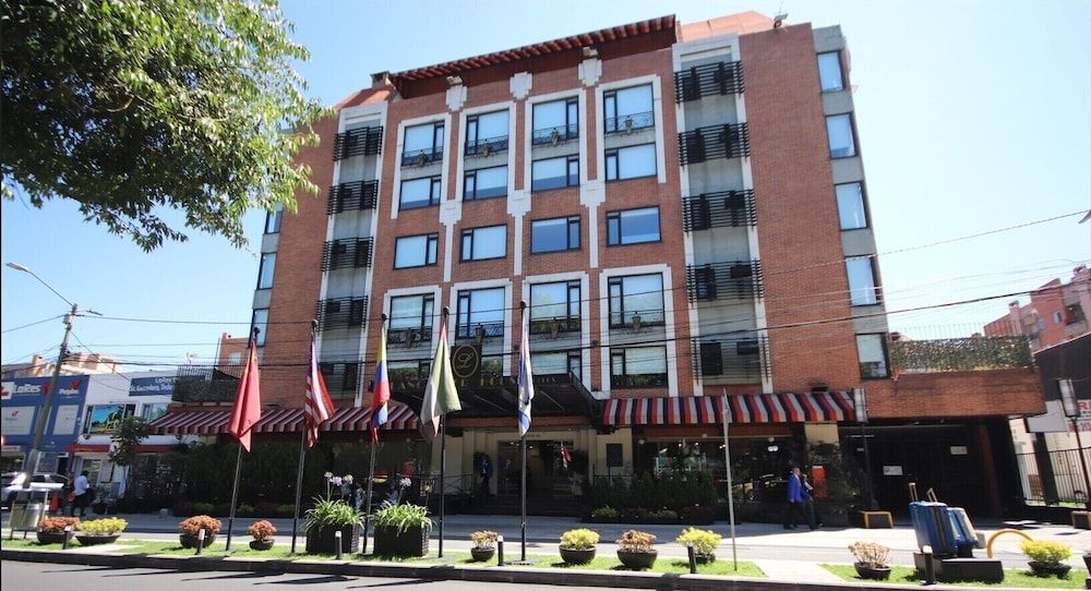 undefined Lancaster House 9