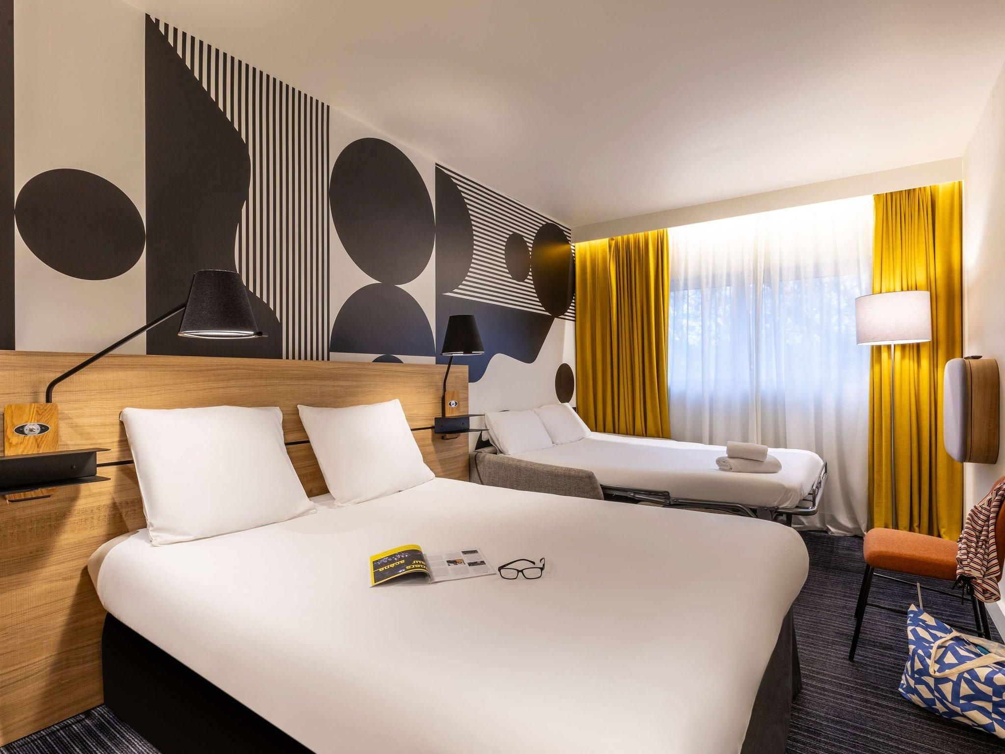 Superior room - 1 double bed and 1 convertible sofa for 2 people