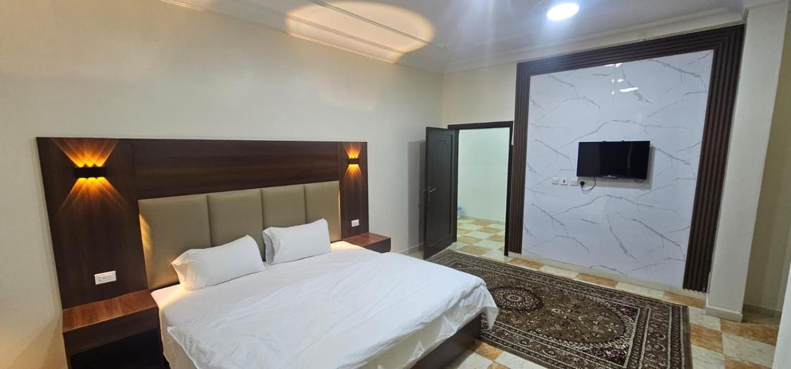 Al Eairy Furnished Apartments Dammam 3 Standard 2