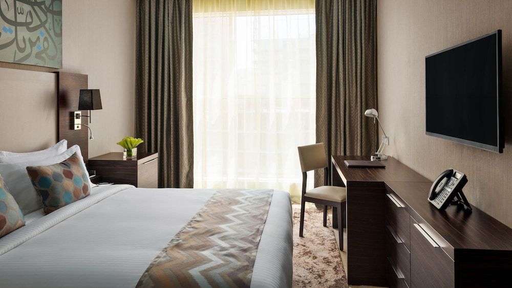 M Hotel Makkah by Millennium Standard Double Room, 1 King Bed 5