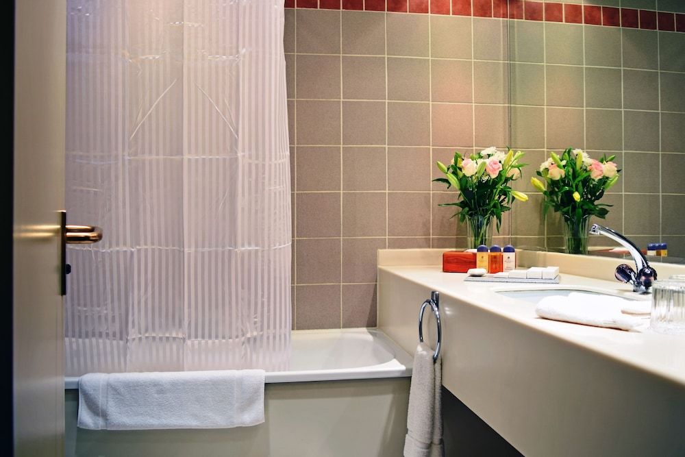 undefined Hotel Al Khozama 3