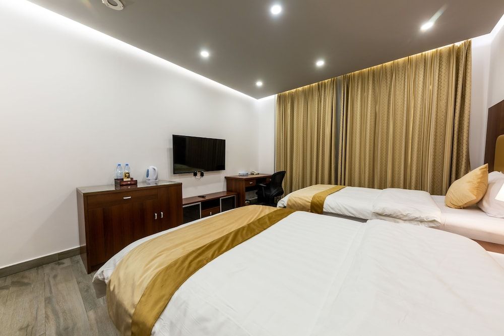 Rosalina Hotel Basic Twin Room 3