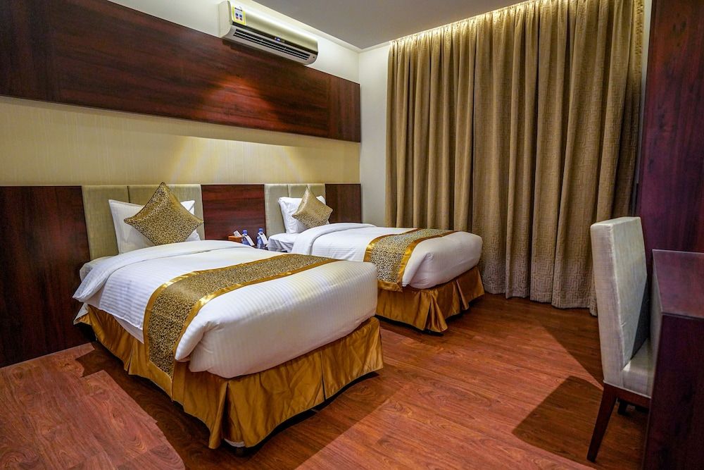 Villa Deluxe (3 Bed Rooms )