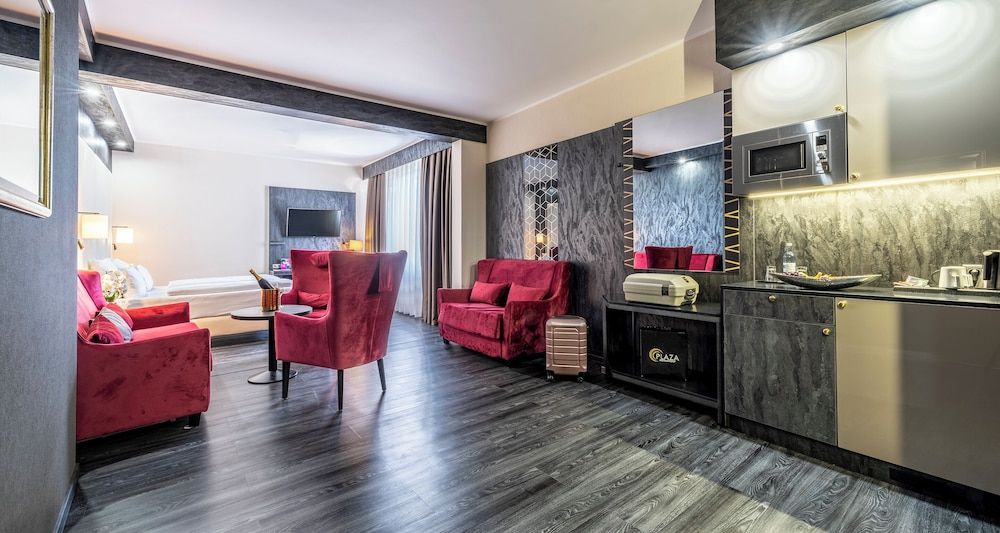 PLAZA Premium Schwerin; Sure Hotel Collection by Best Western Premium-Zimmer, 2 Einzelbetten, Seeseite (with Sofabed) 11