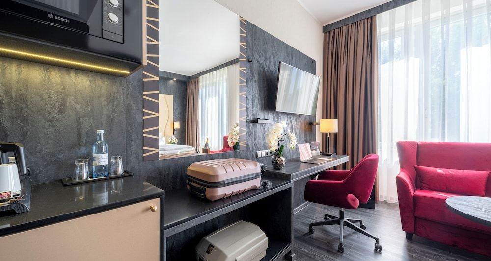 PLAZA Premium Schwerin; Sure Hotel Collection by Best Western Comfort Room, 2 Twin Beds 8