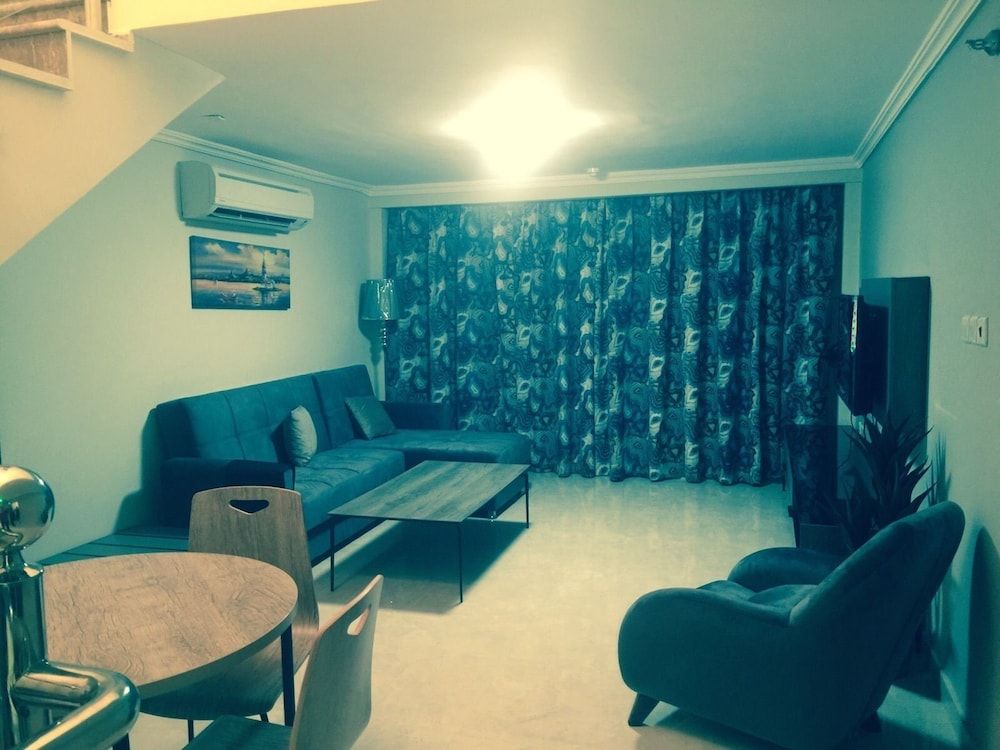 Golden Marina Resort Deluxe Double Room, Sea View 5