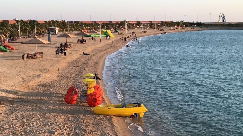 Golden Marina Resort Deluxe Double Room, Sea View 8