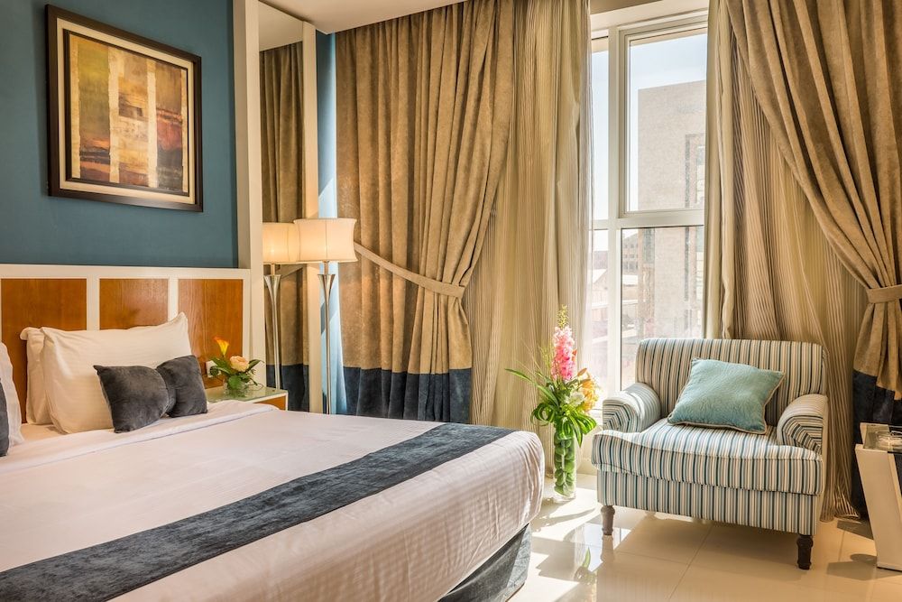 Almuhaidb Salahuddin- Almalaz