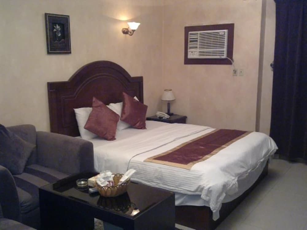 undefined Al Baron Palace 3