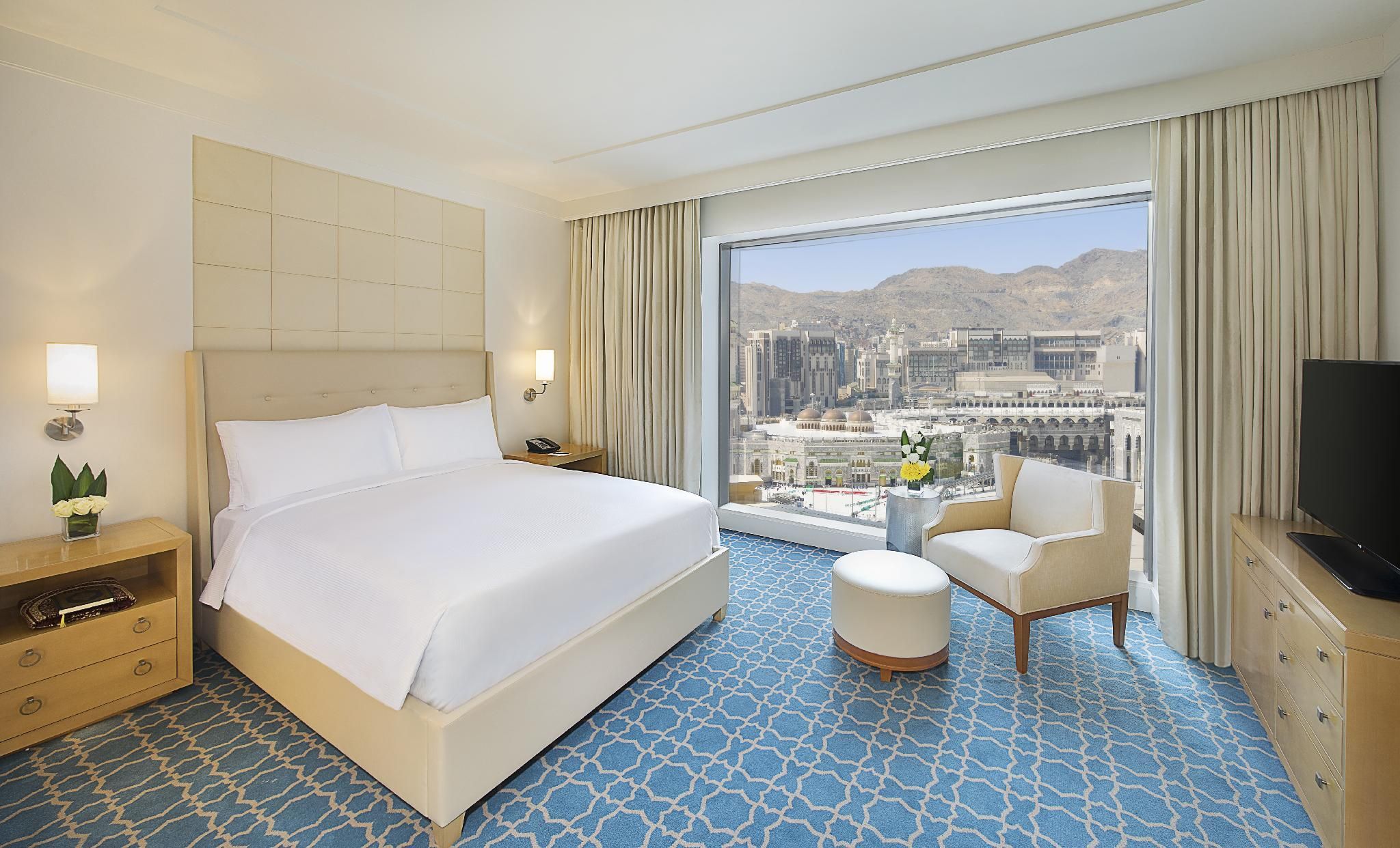 King Executive Suite