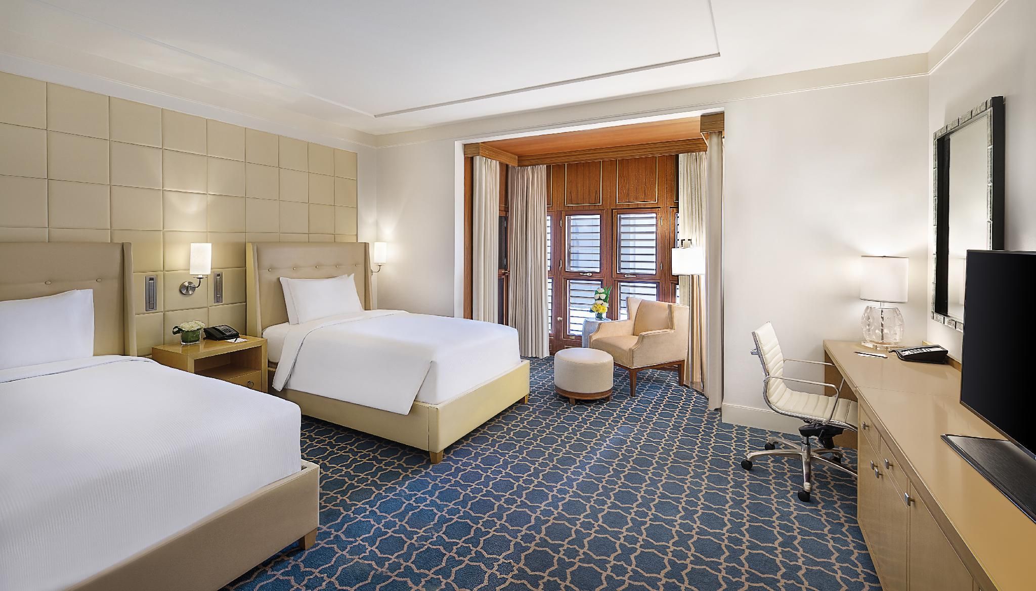TWIN EXECUTIVE SUITE WITH HARAM VIEW
