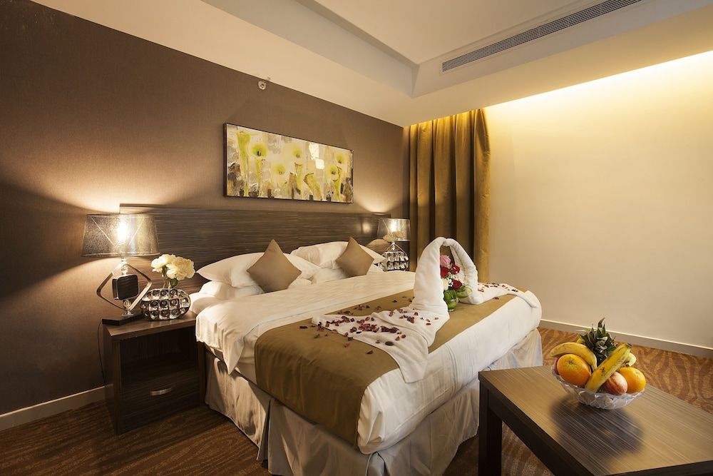 undefined Hayat Watheer Hotel 4