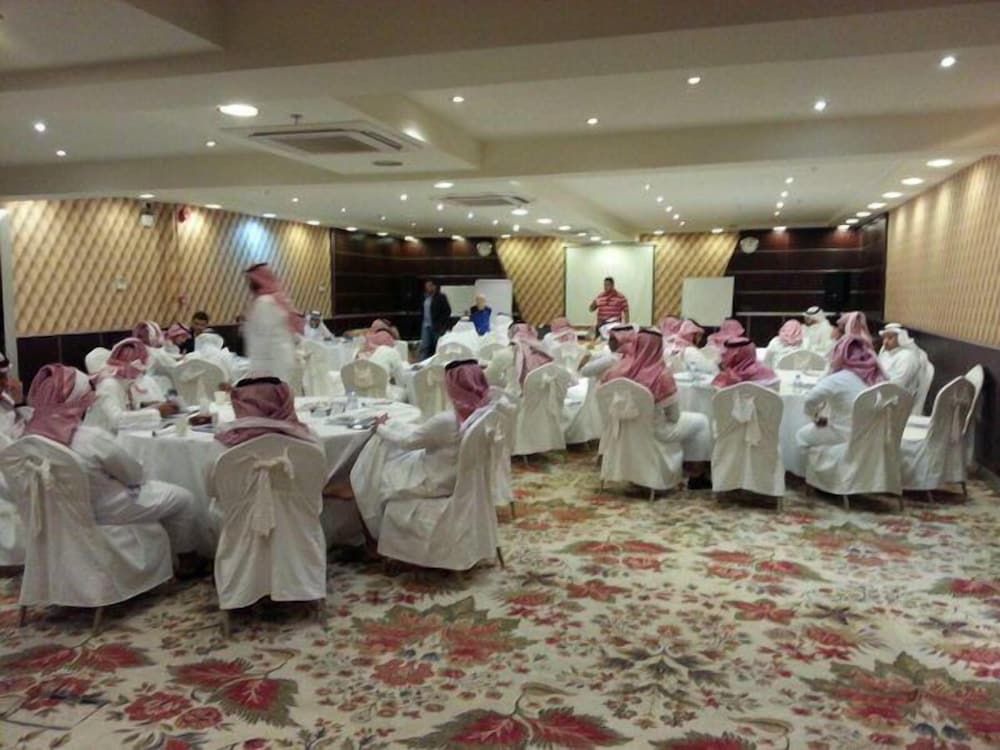 undefined Almakan Hotel 105 2